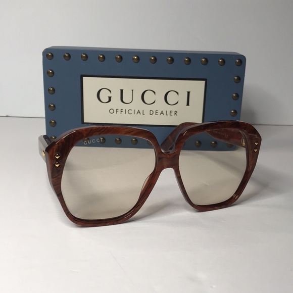 AuthGUCCI GG1249S 001 square sunglass dark wood brown frame light yellow lenses. - Picture 5 of 15
